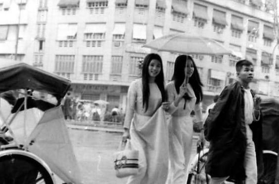 Sài Gòn Tạp Pín Lù - Cuốn sách hay về Sài Gòn xưa