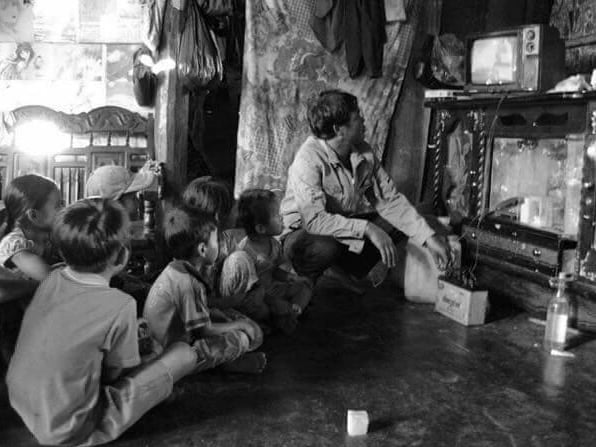 Vô Tuyến đen trắng xưa